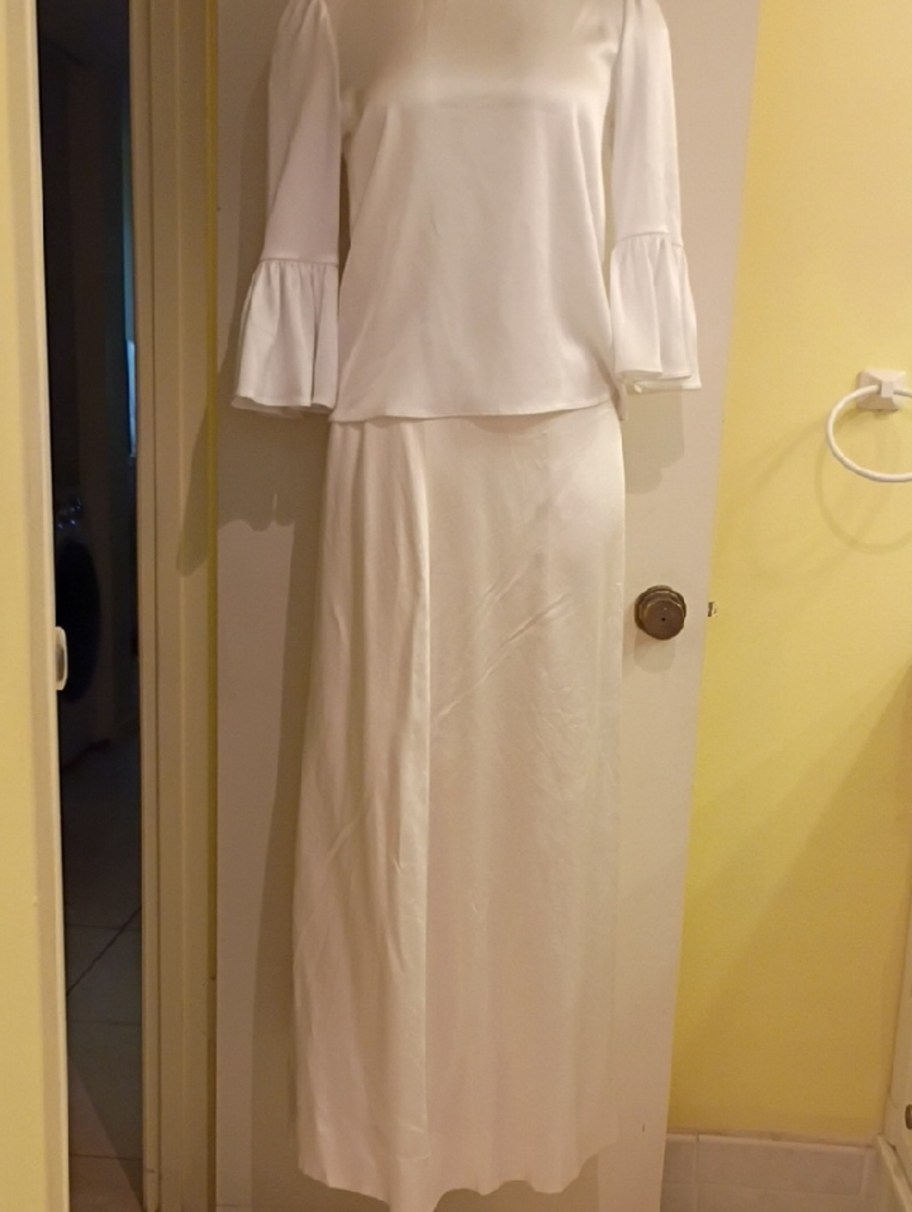 Elegant White Two-Piece Satin Top and Skirt Set Beret Made In France Wedding Day
